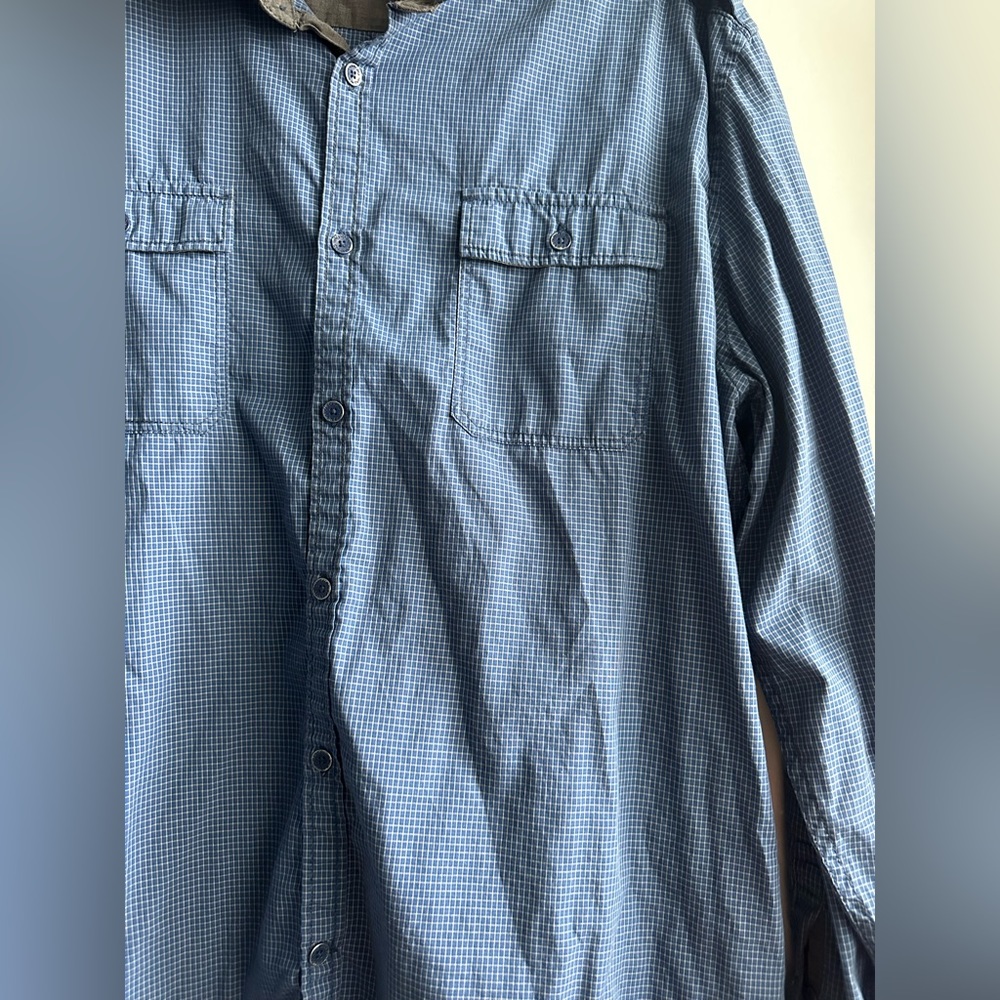 Calvin Klein button up shirt-us xl - Picture 2 of 4